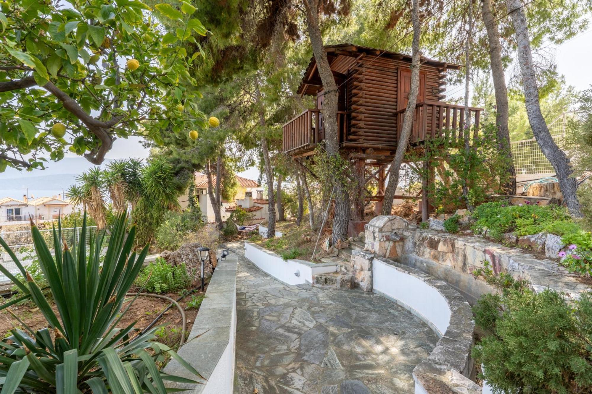 The House Of Gratitude - Poolside Retreat Villa Loutra Oraias Elenis Dış mekan fotoğraf
